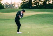 Can You Wear Sweatpants To Golf? can you wear sweatpants to golf 3