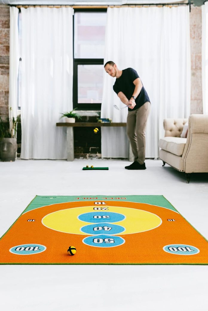 golf-chipping-game-6ft-x-4ft-backyard-game-for-indoor-or-outdoor-chipping-mat-target-scoreboard-and-velcro-golf-practice-3